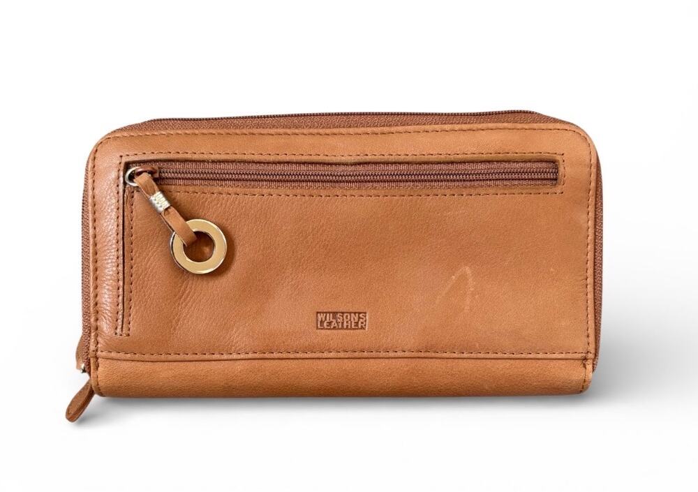 Wilsons Leather Zip Around Closure Brown Leather Wallet Organizer NEW